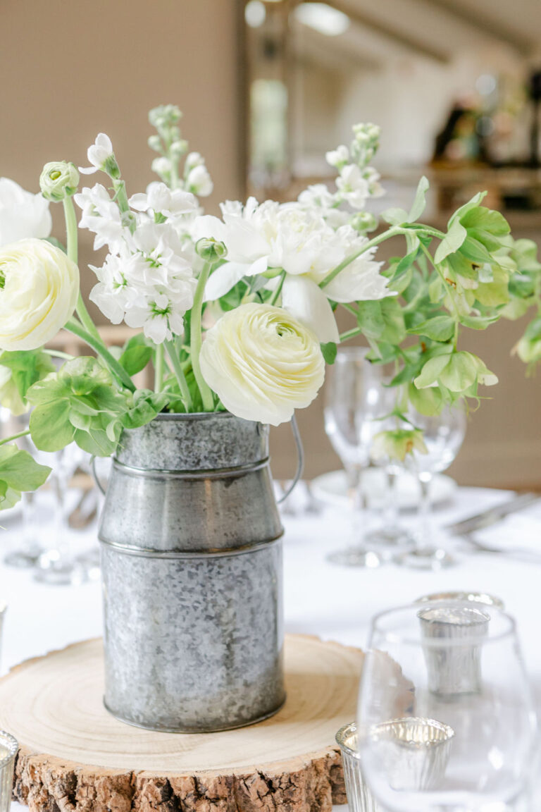 JossGuestPhotography-TheParlourKarenStyling-3679-768×1152